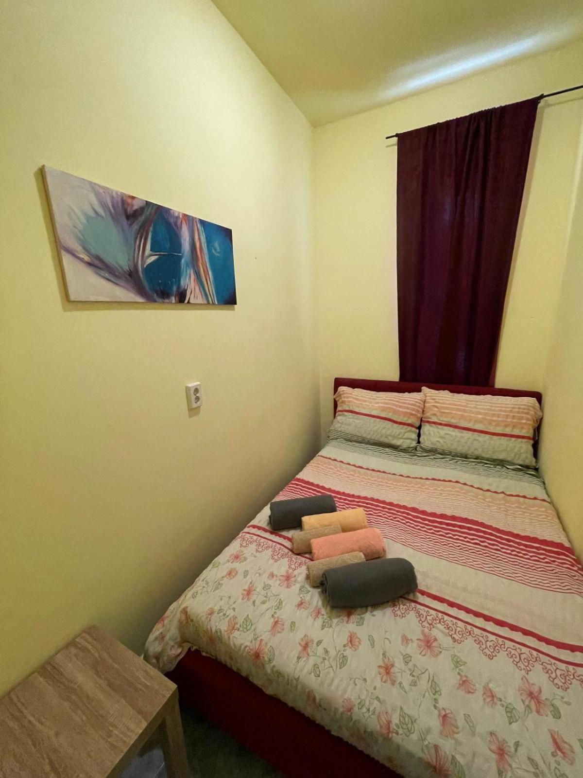Apartament Dejan 3-free Parking Near Arena In Center, Near Bus, Train, Ferry, Airport Shuttle Pula