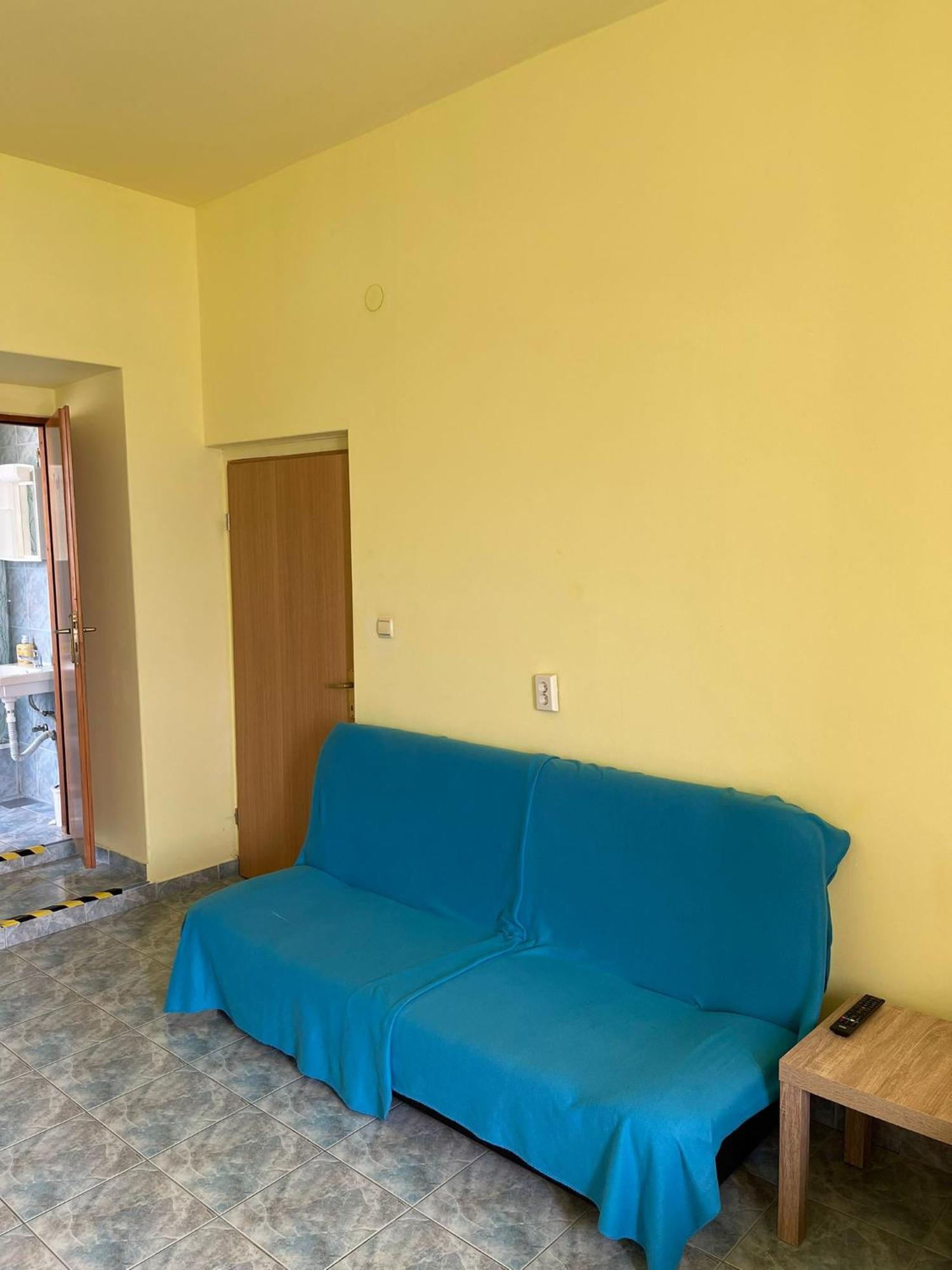 Dejan 3-free Parking Near Arena In Center, Near Bus, Train, Ferry, Airport Shuttle Apartament